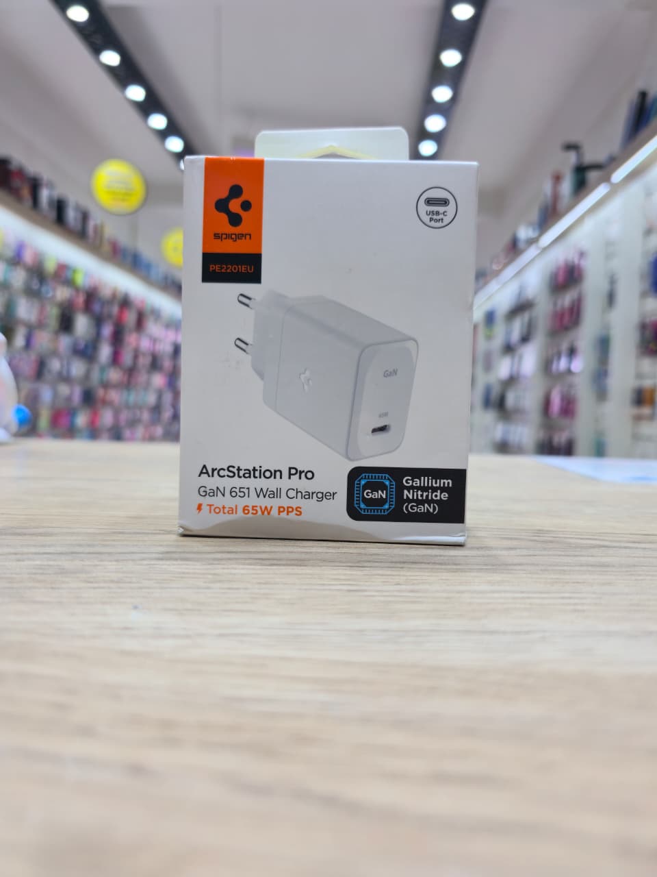 Cargador Original Spigen 65w Tipo-c
