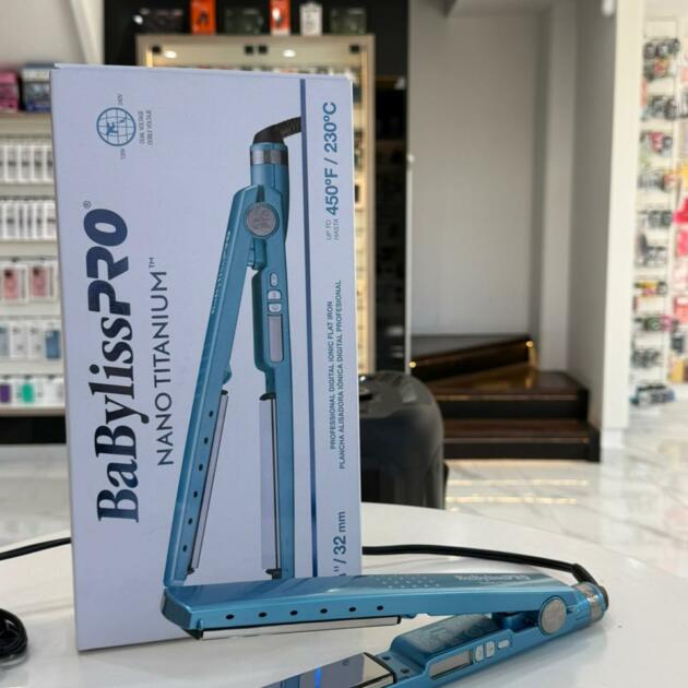 Plancha profesional BaBylissPRO Nano Titanium de 32 mm